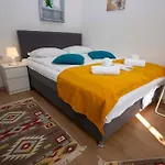 Bosanska Avlija 招待所 4*