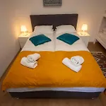 招待所 Bosanska Avlija 4*
