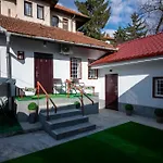 Bosanska Avlija 招待所 塞拉耶佛