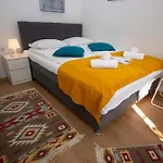 Bosanska Avlija 招待所 4*