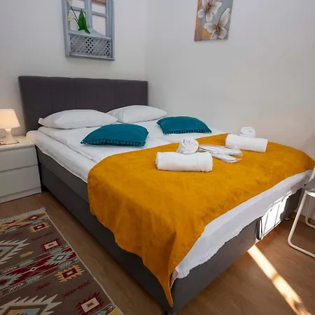 Bosanska Avlija Authentic With Garden 4*